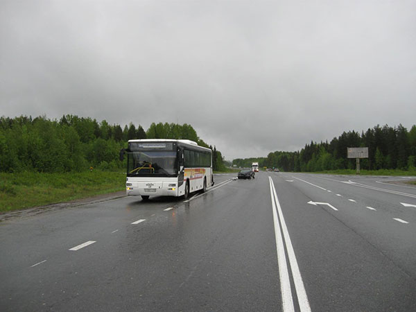 Транспорт новодвинск. Автобус 144 Новодвинск Архангельск. Автобус Архангельск Холмогоры. Автобус Исакогорка Новодвинск. Автобус Холмогоры Новодвинск.